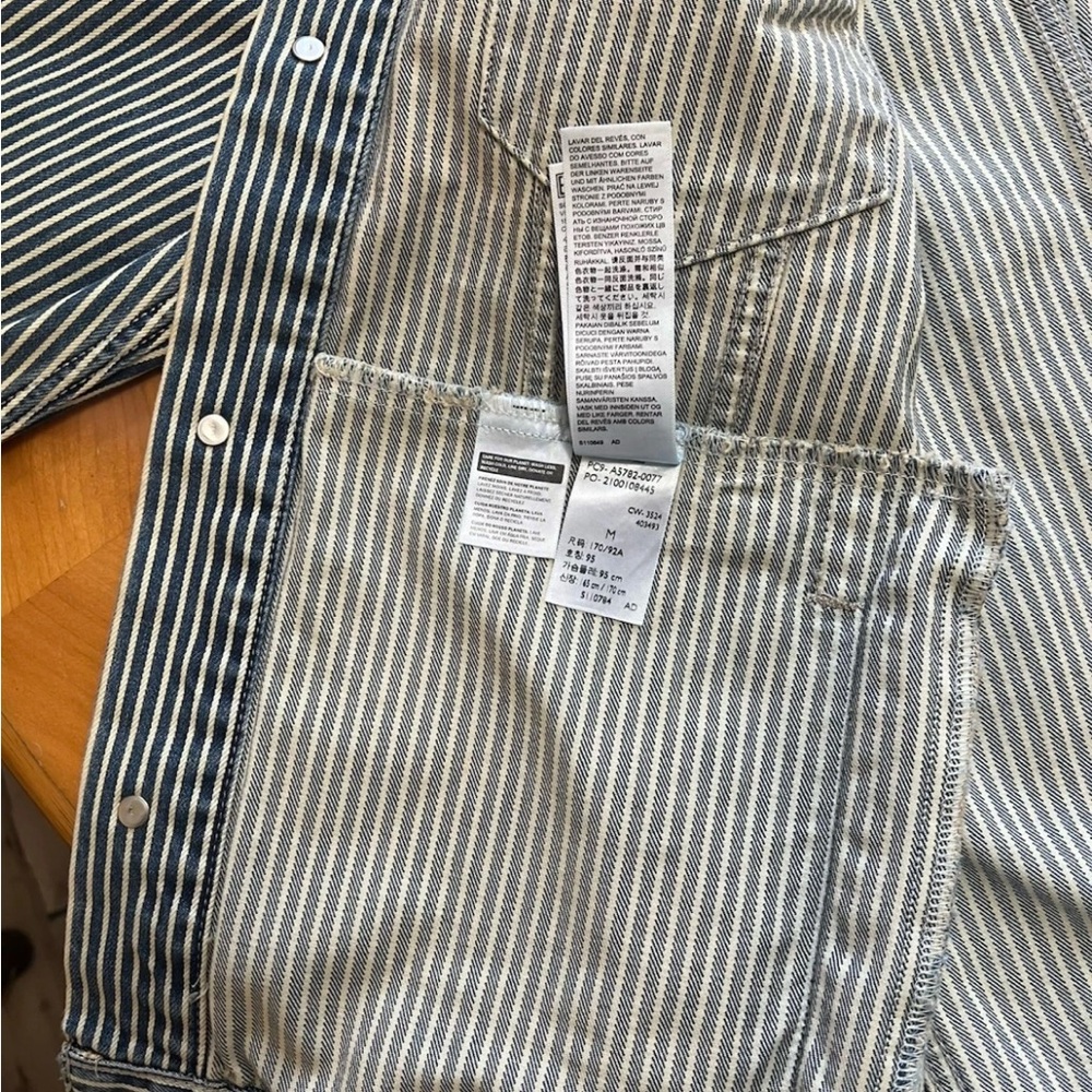 Levi’s Premium Relaxed Fit M Trucker Jacket A5782‑0077 Rare Pinstripe Big E VGC - Picture 5 of 9